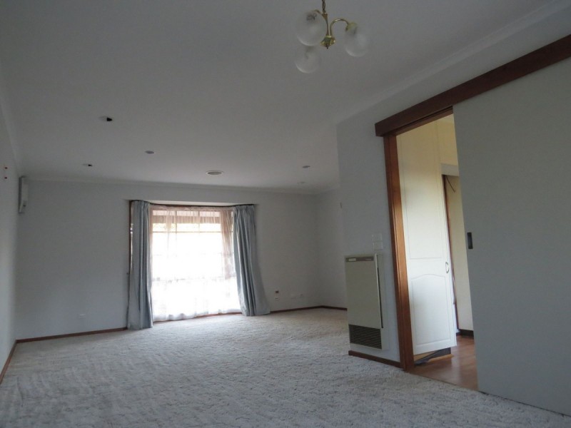 1 Henry Melville Crescent, Gilmore ACT 2905