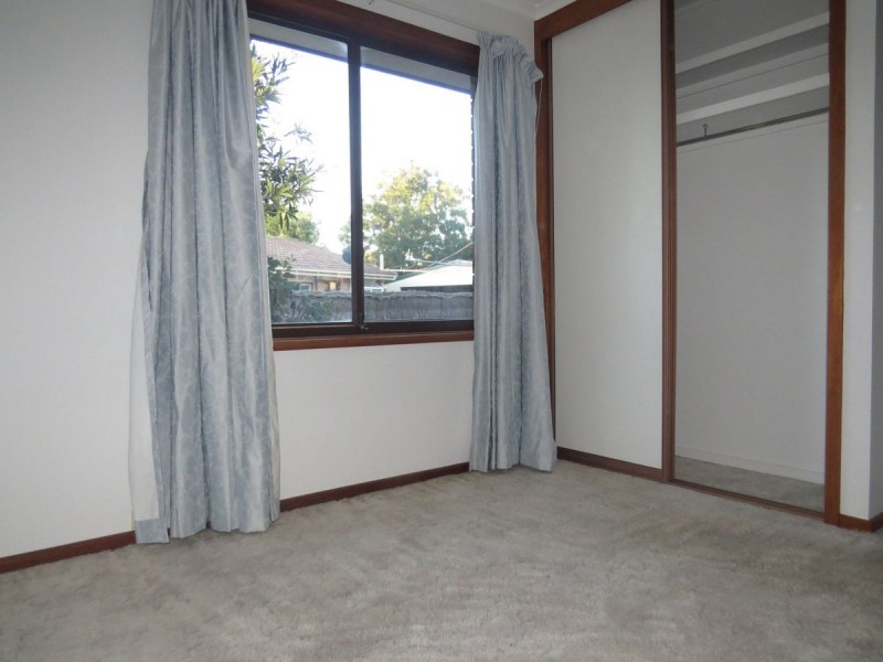 1 Henry Melville Crescent, Gilmore ACT 2905