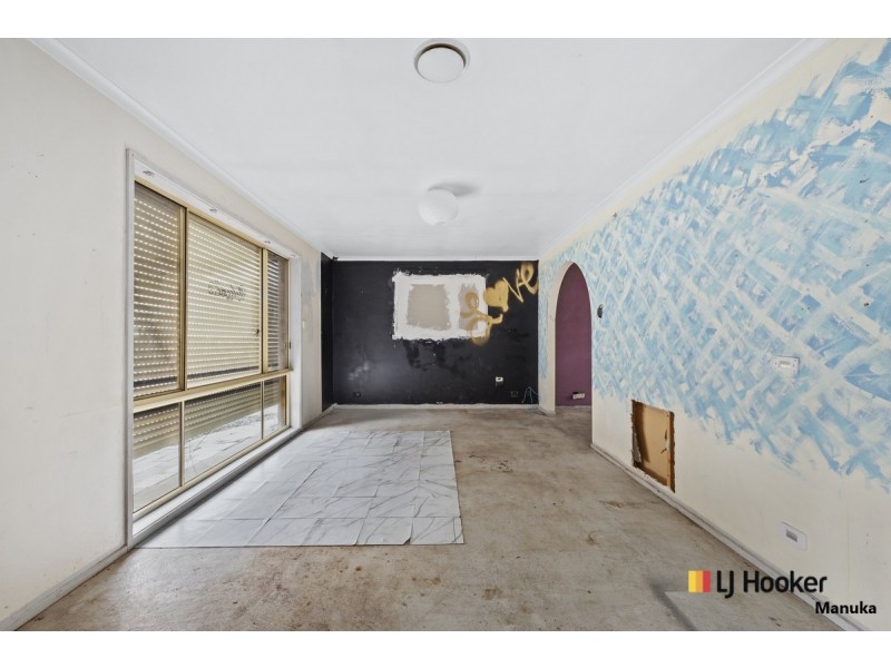 22 Maddock Place, Gordon ACT 2906
