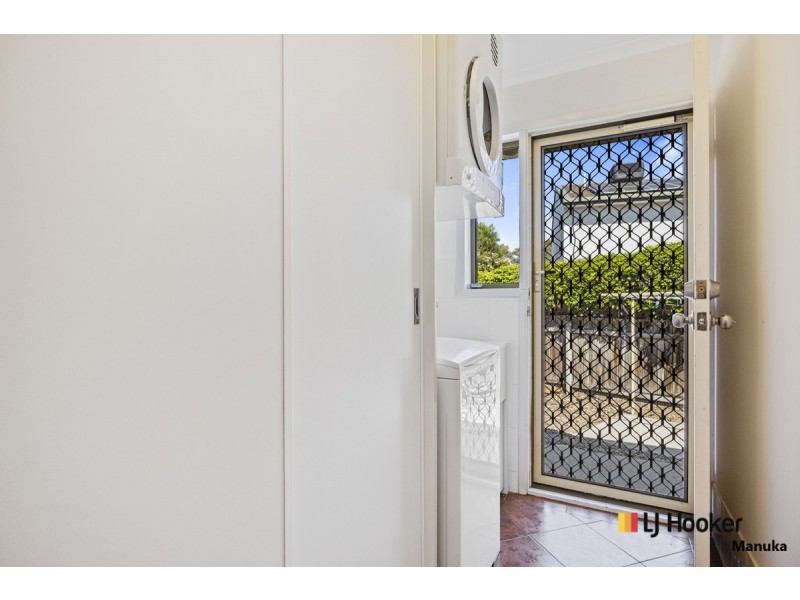 25 John Young Crescent, Greenway ACT 2900