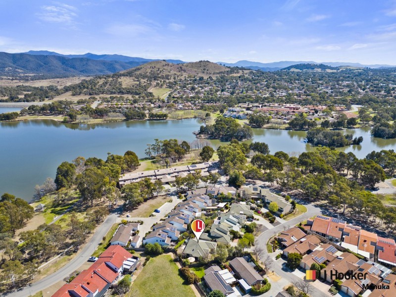 25 John Young Crescent, Greenway ACT 2900