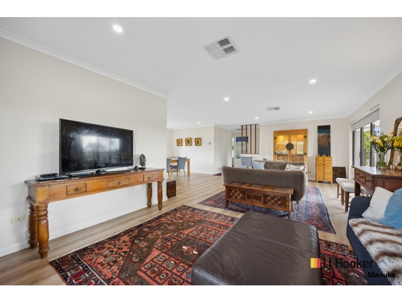 10 Pitt Place, Holder ACT 2611