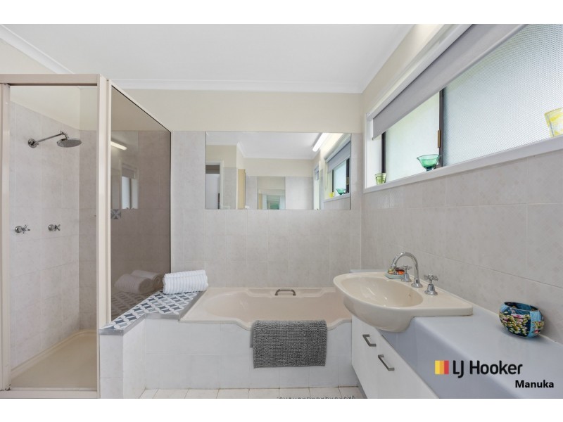 10 Pitt Place, Holder ACT 2611