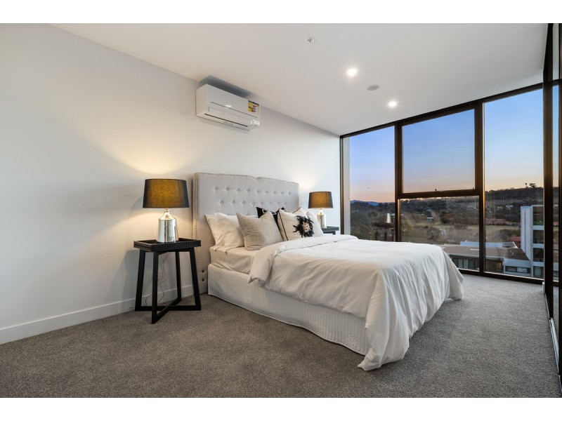 911/220 Melrose Drive, Phillip ACT 2606