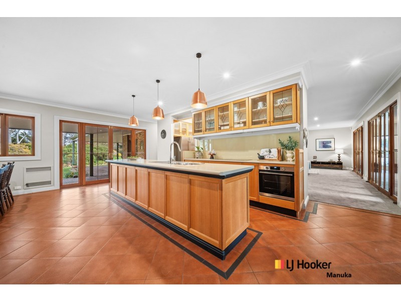 1 Radcliffe Circuit “Clover Hill”, Carwoola NSW 2620