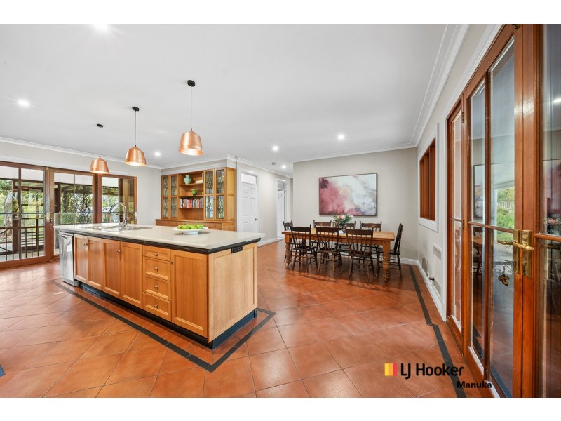 1 Radcliffe Circuit “Clover Hill”, Carwoola NSW 2620