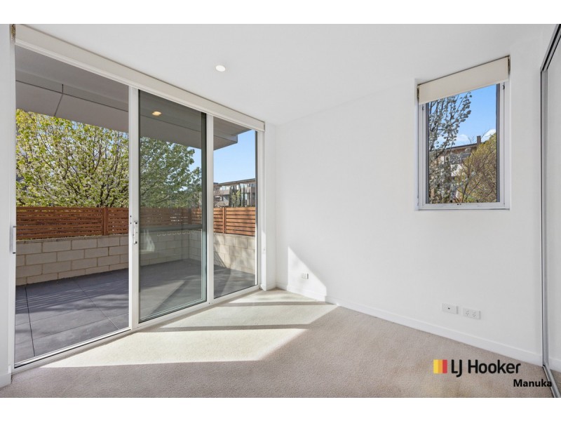 1/1 Surprize Place, Phillip ACT 2606