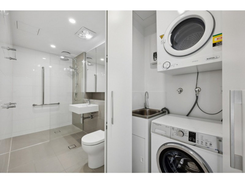 1/1 Surprize Place, Phillip ACT 2606