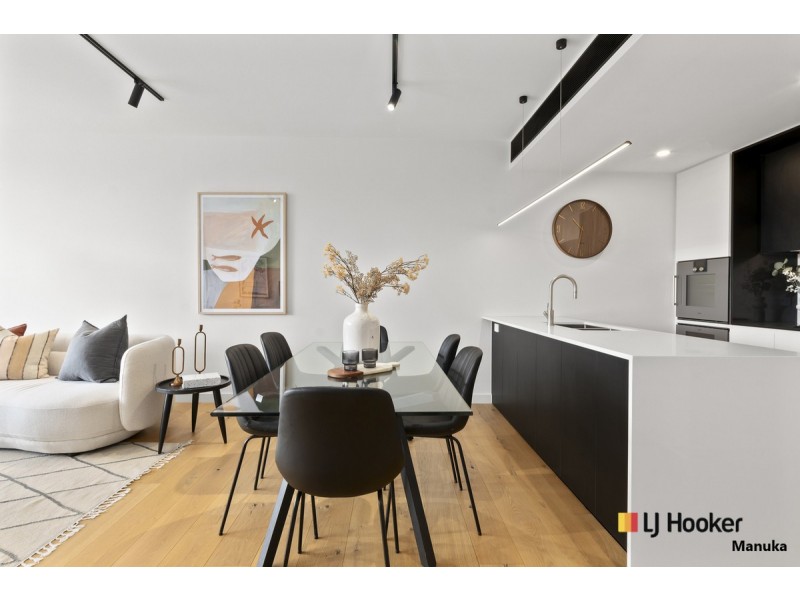 62/7 State Circle, Forrest ACT 2603