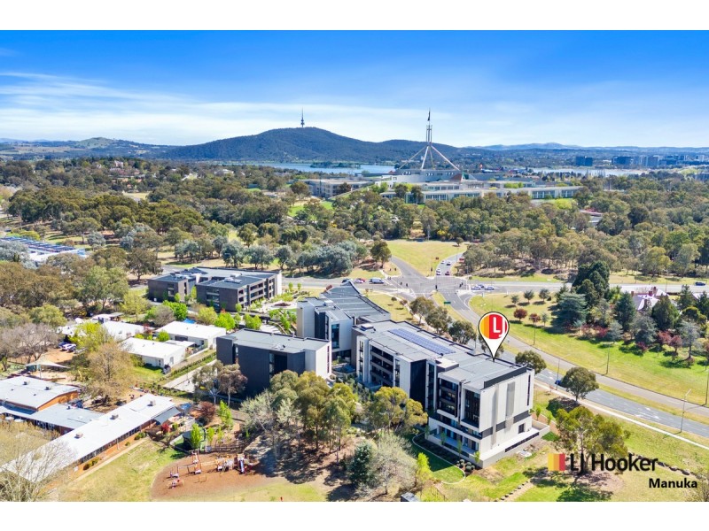 62/7 State Circle, Forrest ACT 2603