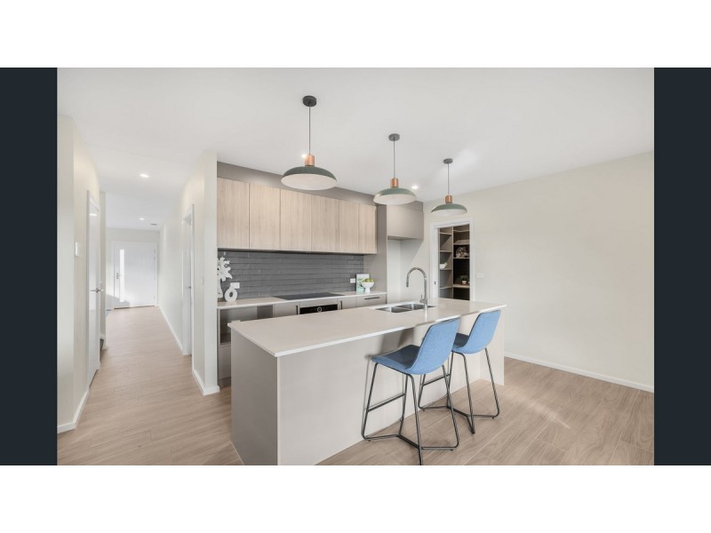 16 Sunray Street, Tralee NSW 2620