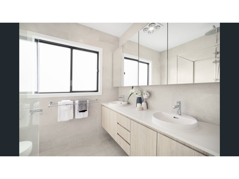 16 Sunray Street, Tralee NSW 2620