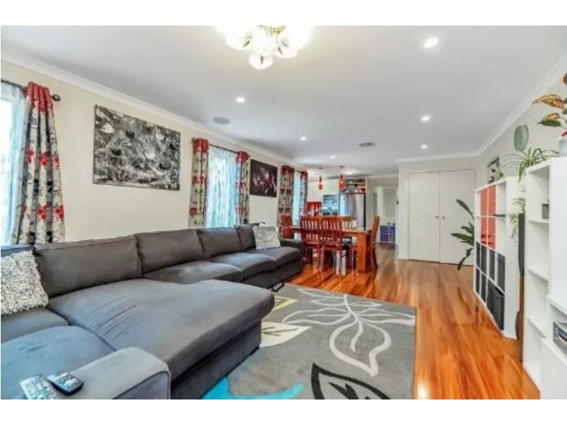 32 Bieundurry Street, Bonner ACT 2914