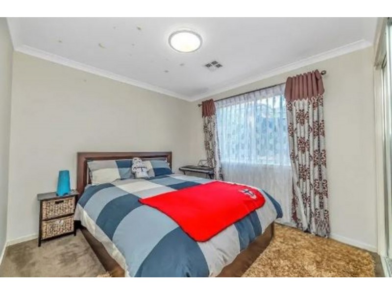 32 Bieundurry Street, Bonner ACT 2914