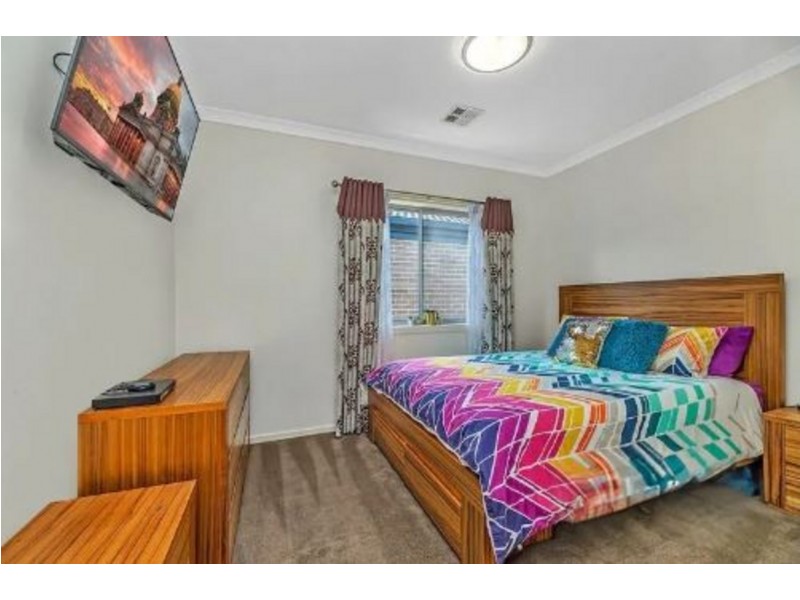 32 Bieundurry Street, Bonner ACT 2914