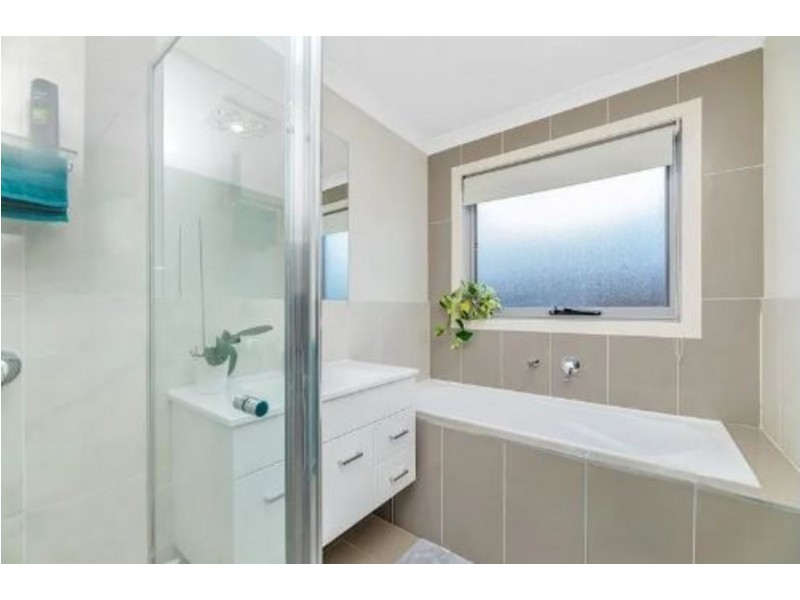 32 Bieundurry Street, Bonner ACT 2914
