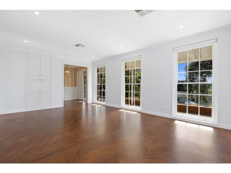 29 Endeavour Street, Red Hill ACT 2603