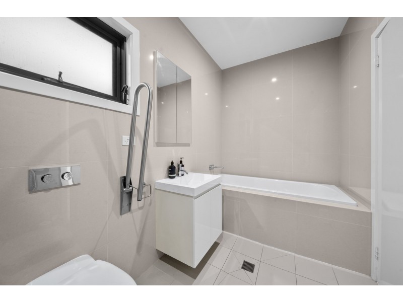 34A Wisdom Street, Hughes ACT 2605