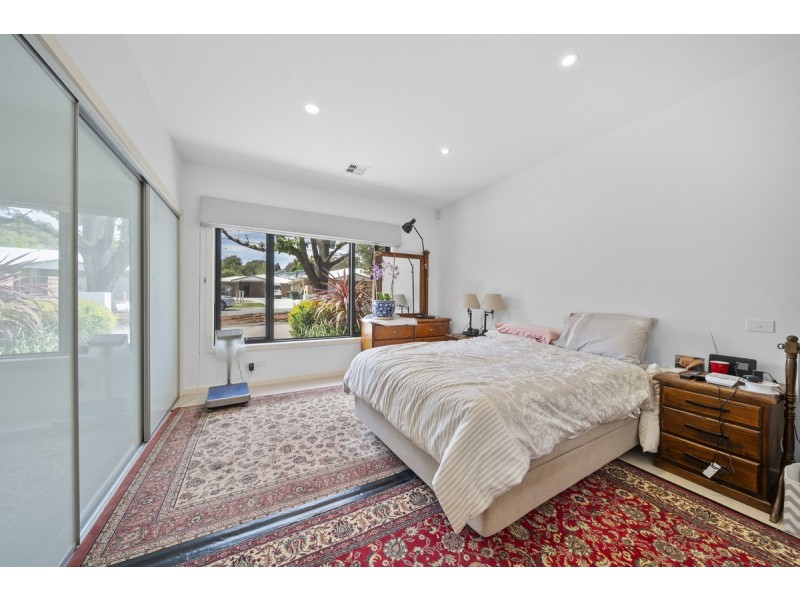 34A Wisdom Street, Hughes ACT 2605