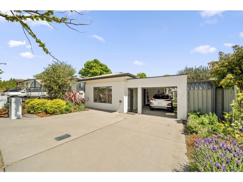 34A Wisdom Street, Hughes ACT 2605