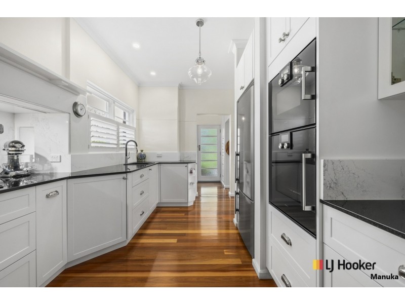 2 Frome Street, Narrabundah ACT 2604