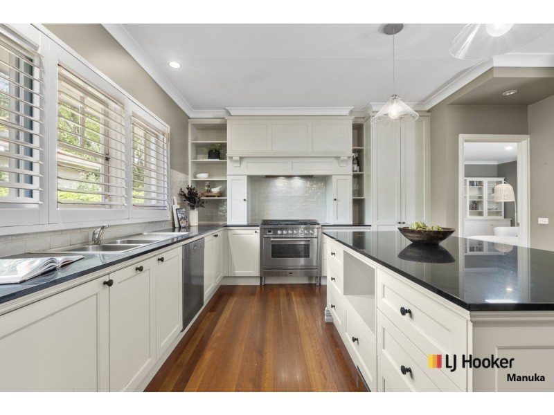 9 Grant Crescent, Griffith ACT 2603
