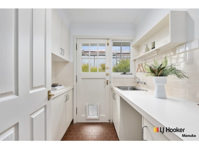 9 Grant Crescent, Griffith ACT 2603
