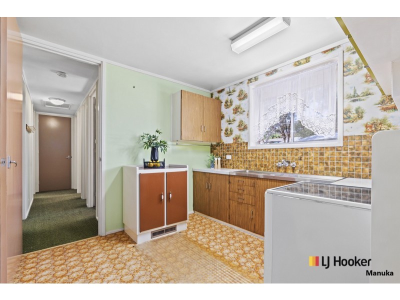 46 Chevalier Street, Weston ACT 2611