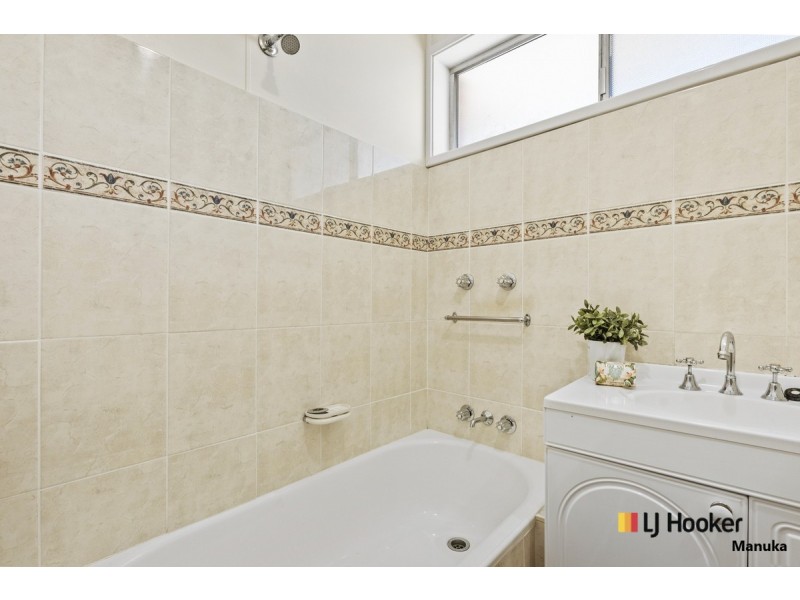 46 Chevalier Street, Weston ACT 2611