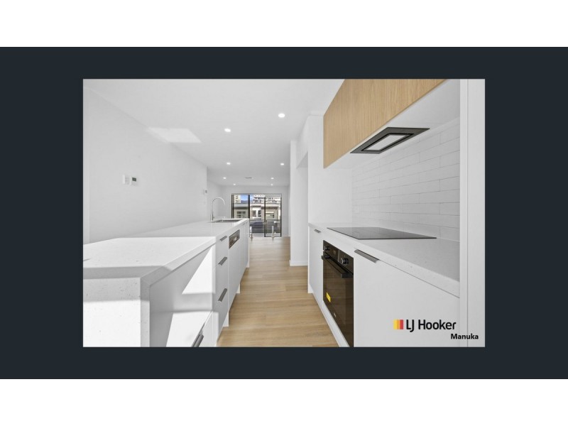 10/12 Ellison Harvie Close, Greenway ACT 2900