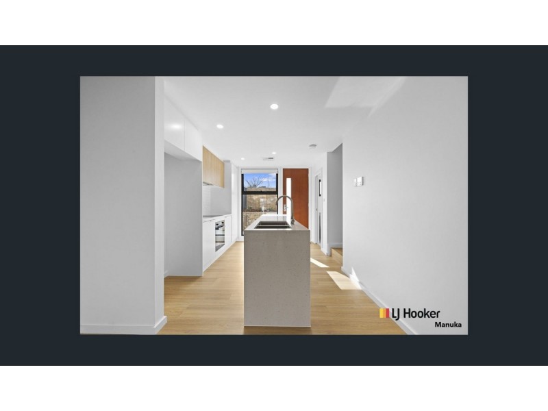 10/12 Ellison Harvie Close, Greenway ACT 2900