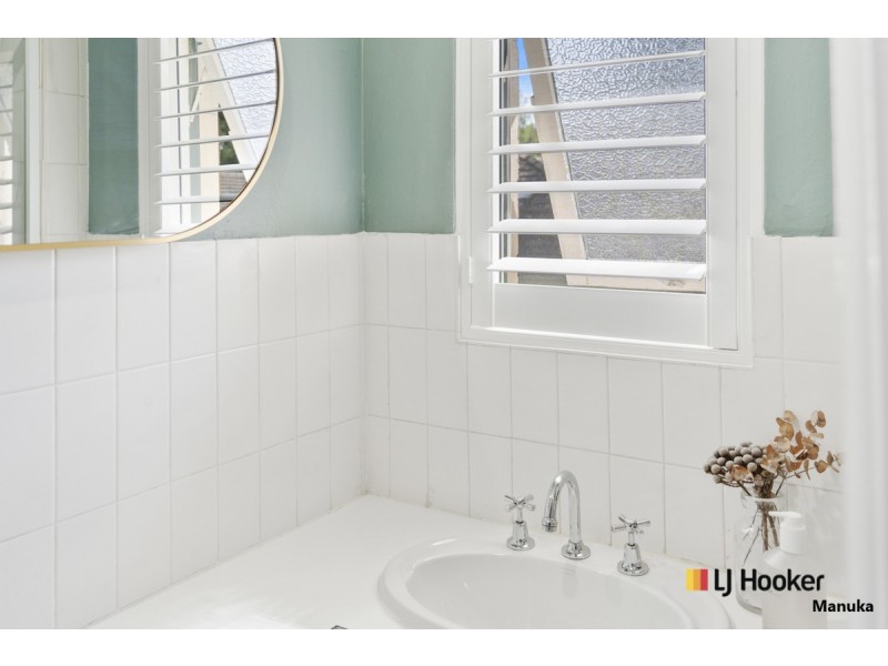 4/51 Newdegate Street, Deakin ACT 2600