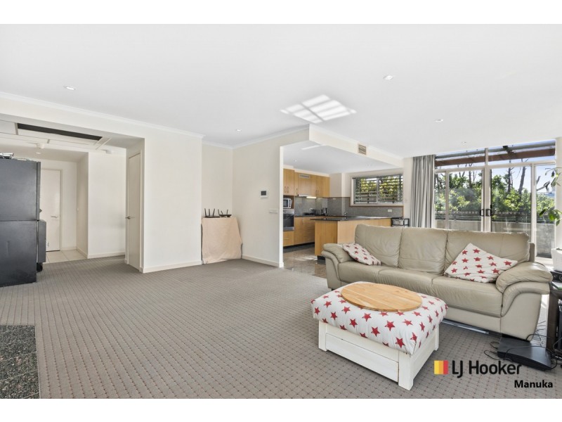63/14 National Circuit, Barton ACT 2600