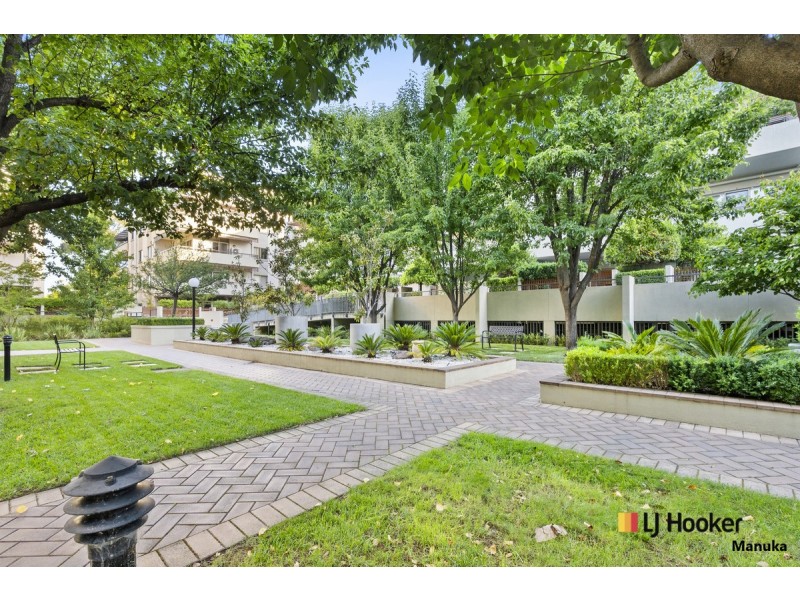 63/14 National Circuit, Barton ACT 2600