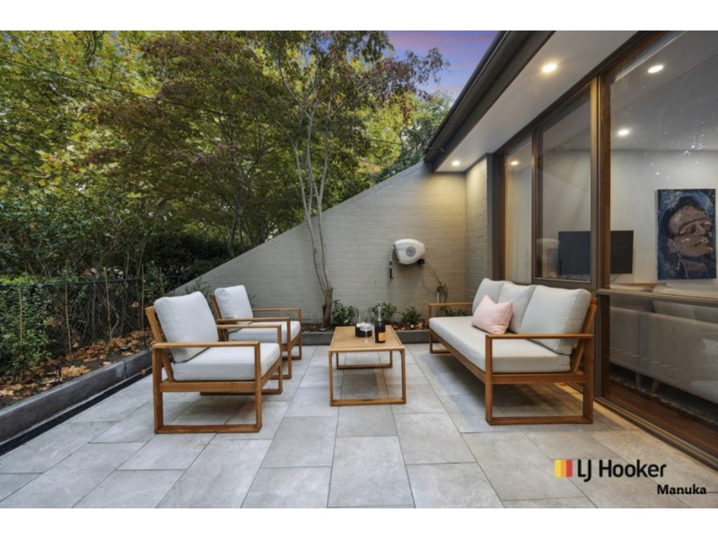 102 Arthur Circle, Forrest ACT 2603