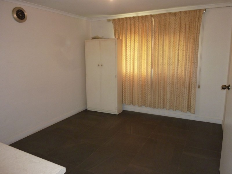 6 Anembo Street, Narrabundah ACT 2604