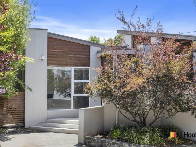 2/134 Blamey Crescent, Campbell ACT 2612