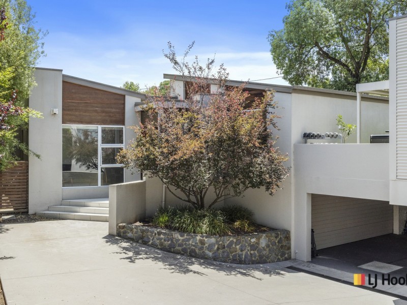 2/134 Blamey Crescent, Campbell ACT 2612