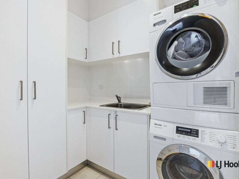 2/134 Blamey Crescent, Campbell ACT 2612