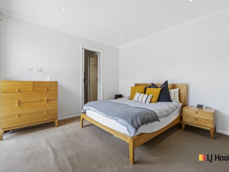 2/134 Blamey Crescent, Campbell ACT 2612
