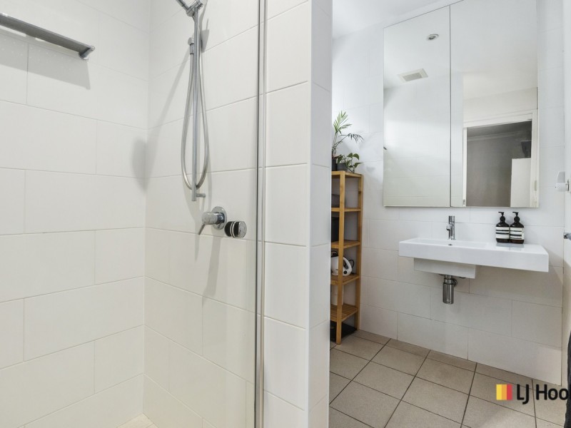 2/134 Blamey Crescent, Campbell ACT 2612
