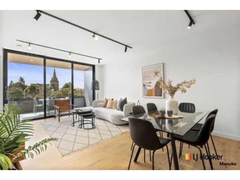 62/7 State Circle, Forrest ACT 2603