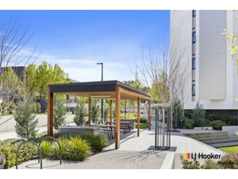 62/7 State Circle, Forrest ACT 2603