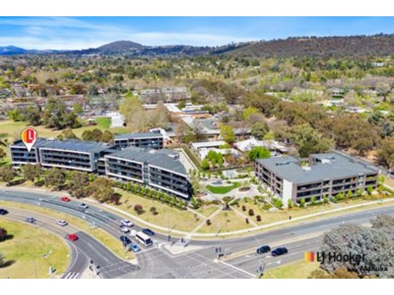 62/7 State Circle, Forrest ACT 2603