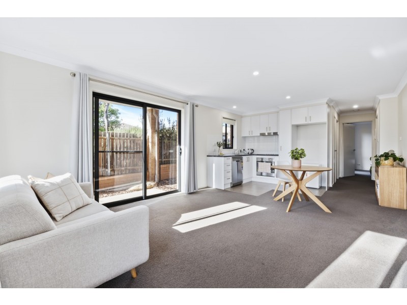 5/27 Ian Nicol Street, Watson ACT 2602