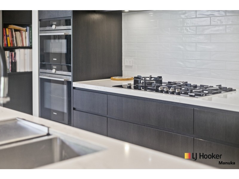 4b Glasgow Street, Hughes ACT 2605