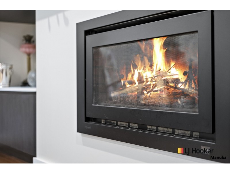 4b Glasgow Street, Hughes ACT 2605