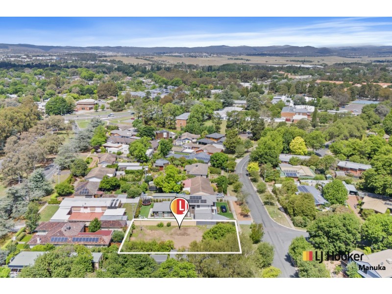 105 Walker Crescent, Narrabundah ACT 2604