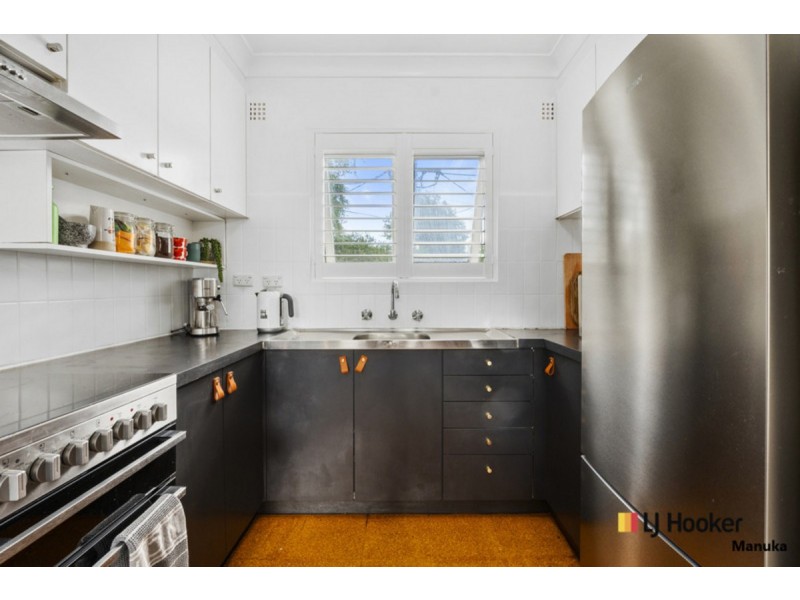 4/51 Newdegate Street, Deakin ACT 2600