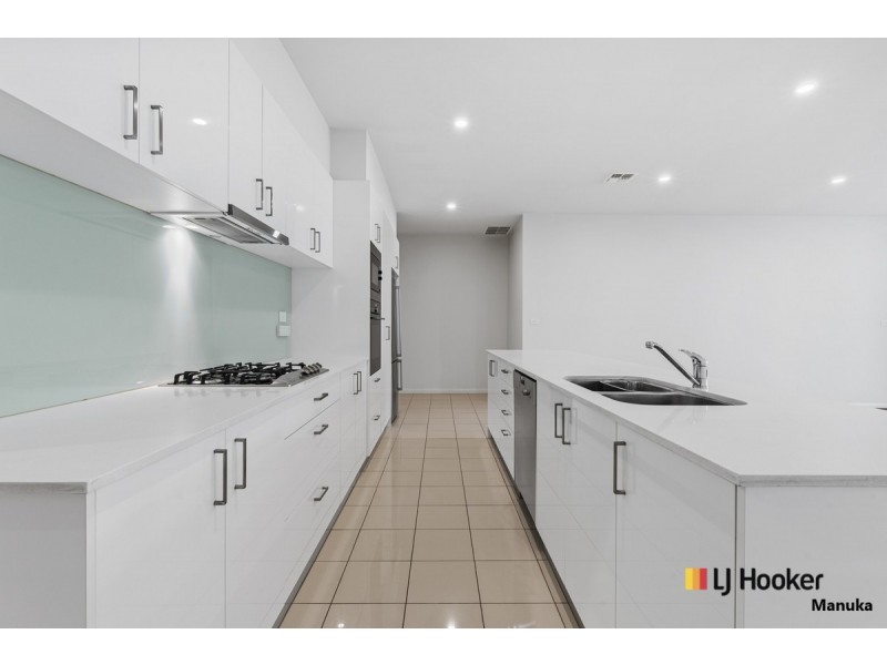 11/28 Canberra Avenue, Forrest ACT 2603